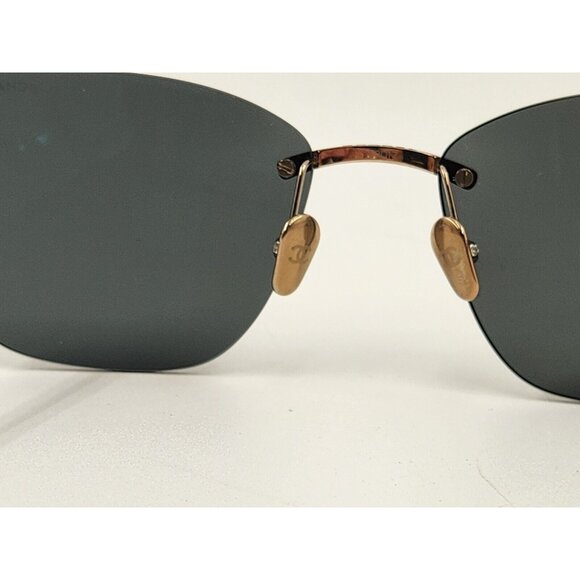 CHANEL CAT EYE SUNGLASSES Metal Gold/Dark Grey Ref. 4286T C395/S4 NWOT - Picture 4 of 12